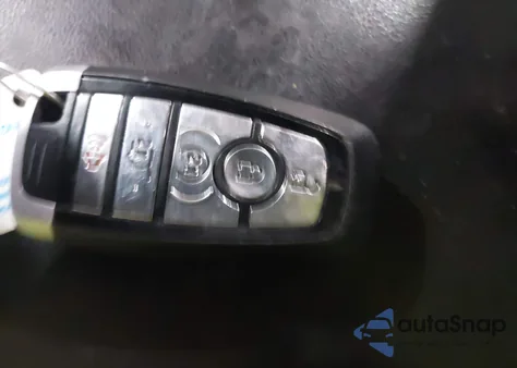 2020 Lincoln Aviator Reserve z USA, uszkodzony, nr VIN 5LM5J7XC3LGL17027